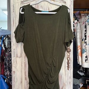 Alice + Olivia Green Short Sleeve Asymmetrical Tunic